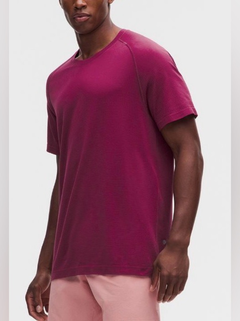 Lululemon Short Sleeve Metal Vent Tech Raspberry Rave Tshirt L